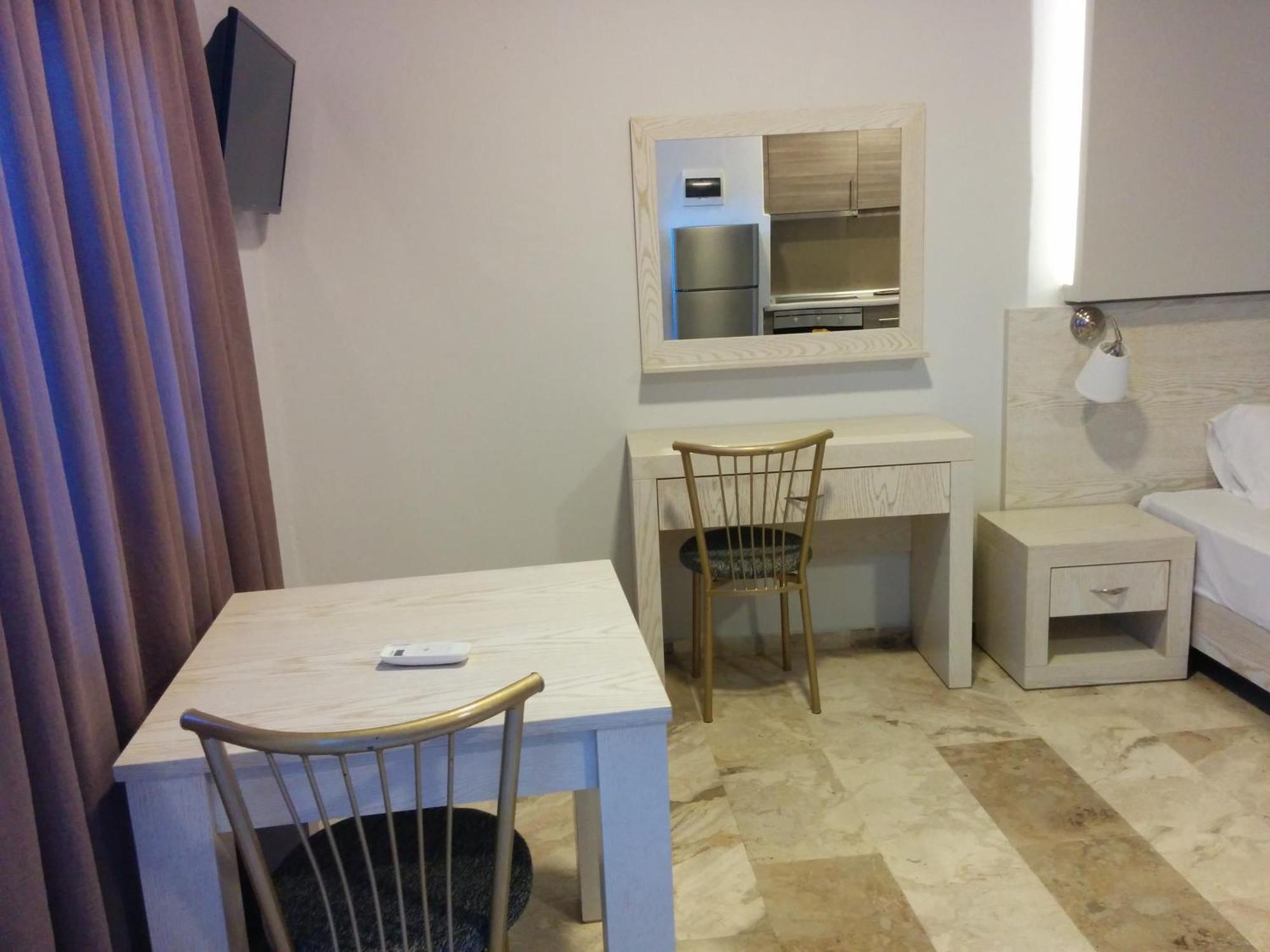 Attalos Apartments Agia Pelagia Quarto foto